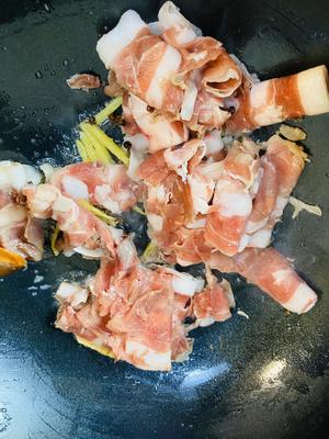 炒了20多年的葱爆羊肉