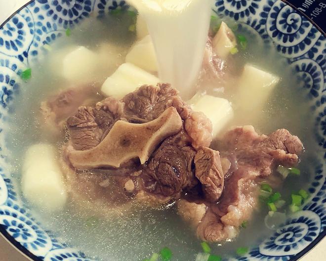 清炖🐂牛尾骨汤🍲