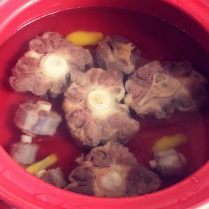 清炖🐂牛尾骨汤🍲