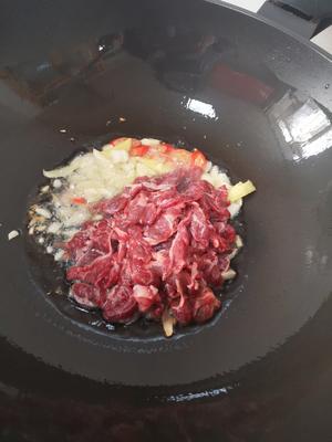 小炒牛腱肉（超详细的做法）