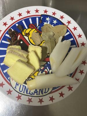 极简清炖牛腱
