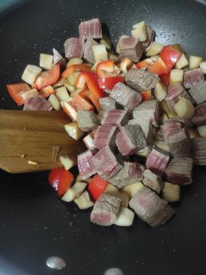 吃肉不长肉 黑椒牛排炒杏鲍菇