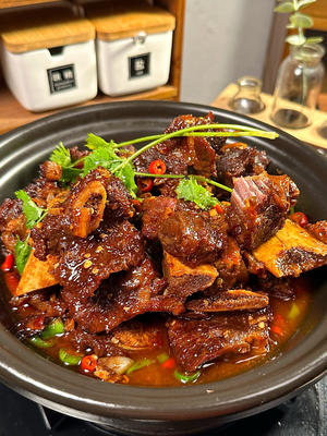 家常红烧牛排骨