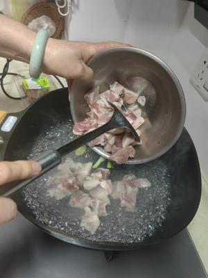 辣味红烧牛腩
