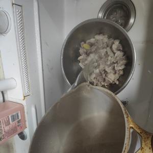 辣味红烧牛腩