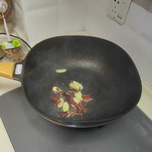 辣味红烧牛腩