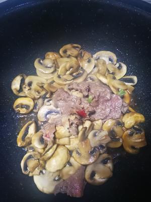 🔥口蘑炒牛肉✅低脂美味无敌嫩