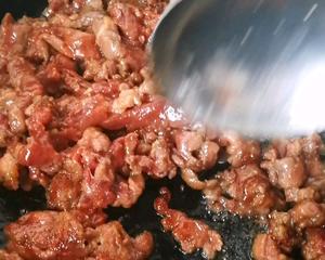 牛肉这样做，简直就是入口即化的感觉，嫩炒牛肉
