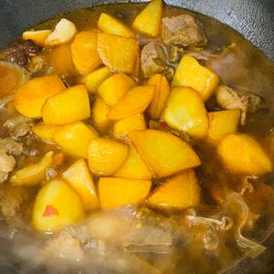 牛肉烧土豆（土豆清爽不糊，比你想象要简单多了）