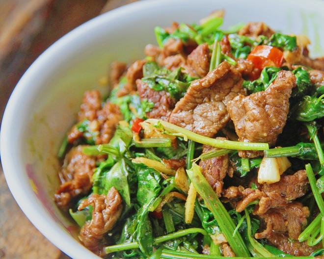 香菜牛肉
