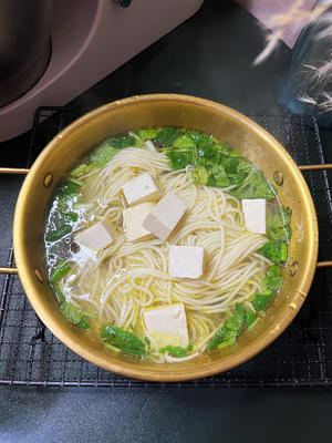 浓香下饭的老母鸡汤泡饭