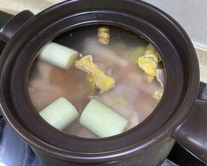 砂锅老母鸡汤，超简单教程～！