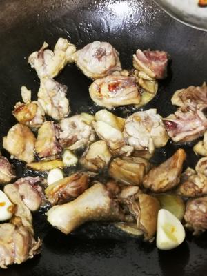 小炒三黄鸡