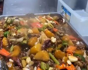 新疆大盘鸡无需争议