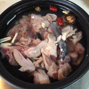 冬笋土鸡汤