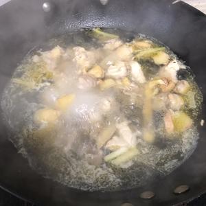 原汁原味土鸡汤