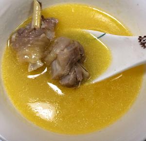原汁原味土鸡汤