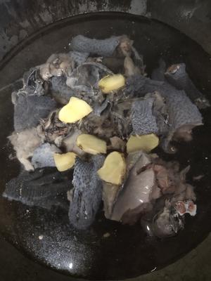 补血补气乌鸡汤