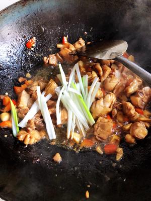 最简单的鸡肉做法——家常生炒鸡