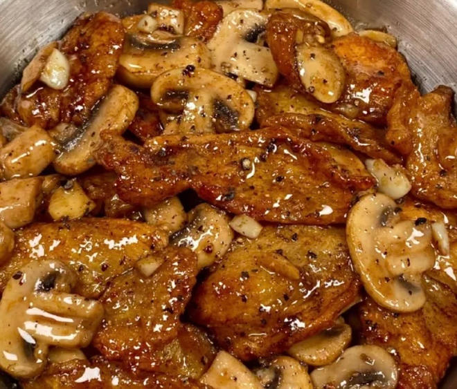 口蘑鸡胸肉，鲜味减脂餐
