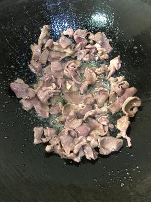 下饭菜-青椒炒猪心爆炒猪心