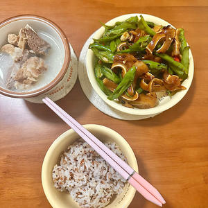 ✅挑战365天晚餐不重样第98天：爆炒猪耳‼️
