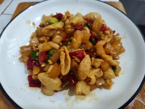酸辣肥肠家常下饭菜
