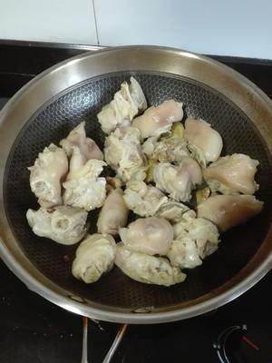 红烧猪蹄，酱香味，超级过嘴瘾的卤猪蹄