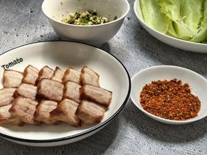 水煎五花肉两吃