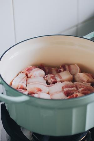 不焯水不放油的家常红烧肉