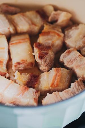 不焯水不放油的家常红烧肉