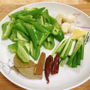 土豆排骨（超好吃）