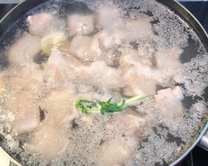 红烧排骨｜酱香浓郁