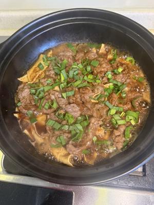 懒人快手菜-沙茶牛肉煲