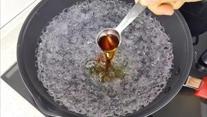 洋葱滑蛋肥牛卷/饭。一个人也要好好吃饭