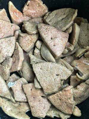 软嫩不腥的爆炒猪肝
