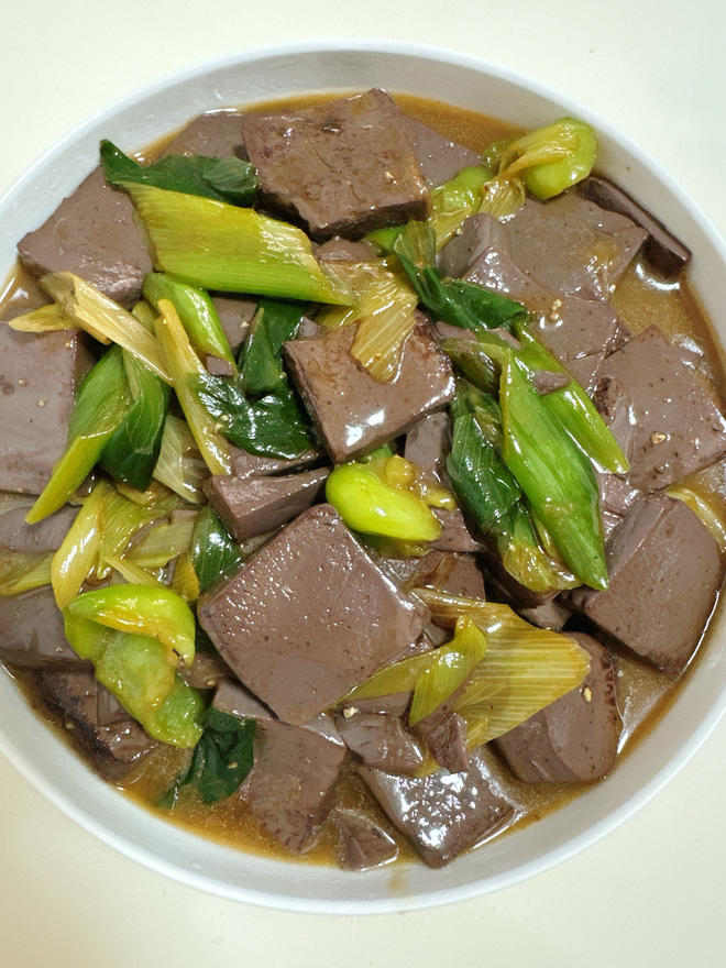 葱烧猪血
