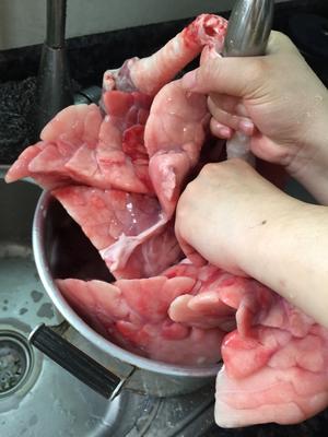 如何清洗猪肺干净