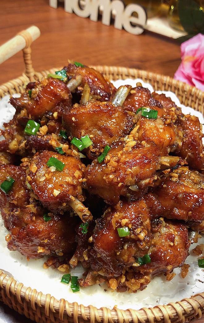 蒜香鸡翅｜孩子们的最爱