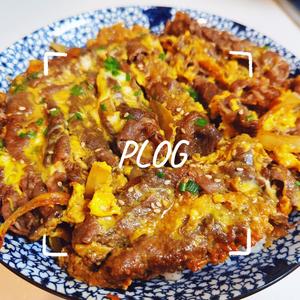 蛋包肥牛卷饭