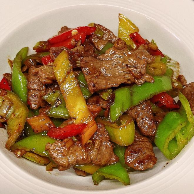 家常小炒牛肉（嫩滑爆赞）