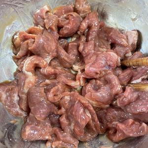 家常小炒牛肉（嫩滑爆赞）