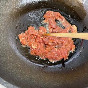 家常小炒牛肉（嫩滑爆赞）