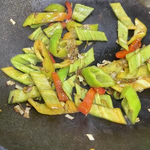 家常小炒牛肉（嫩滑爆赞）