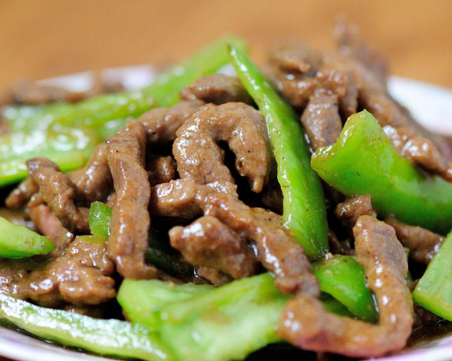 杭椒牛柳黑椒牛柳 终于找到炒出嫩牛肉的办法了 肉片肉丝都适用