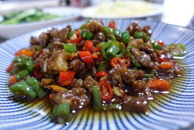 下饭神器-辣椒炒牛肉末