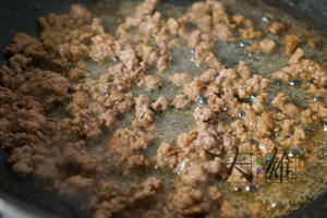 【多汁麻辣牛肉末烧土豆】-15分钟搞定的下饭菜