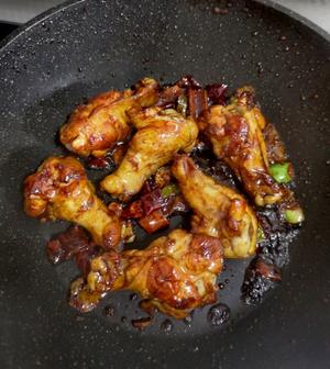 家常红烧小鸡翅根