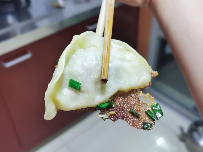 羊肉冰花煎饺