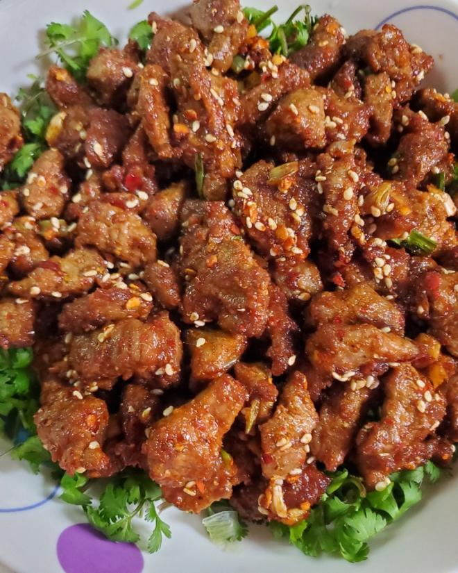 吃不到膻味的比烧烤更好吃的孜然羊肉🐏